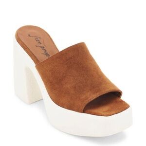 FREE PEOPLE Zoe Platform Slide Sandal In Tobacco Suede